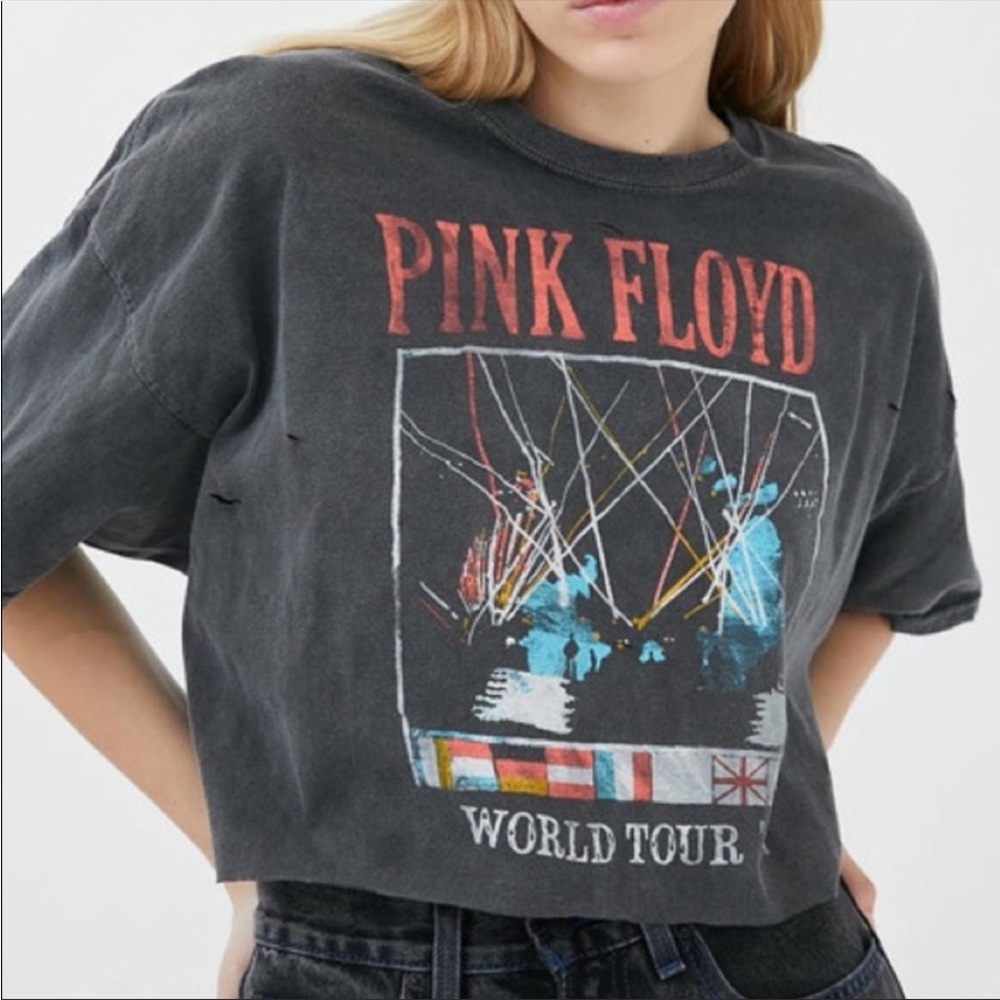 Urban Outfitters Cropped Pink Floyd Tee
